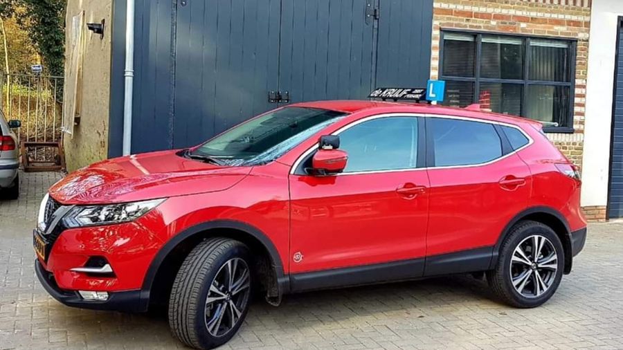 Nissan Qashqai 2018 lesauto van Autorijschool De Kruijf
